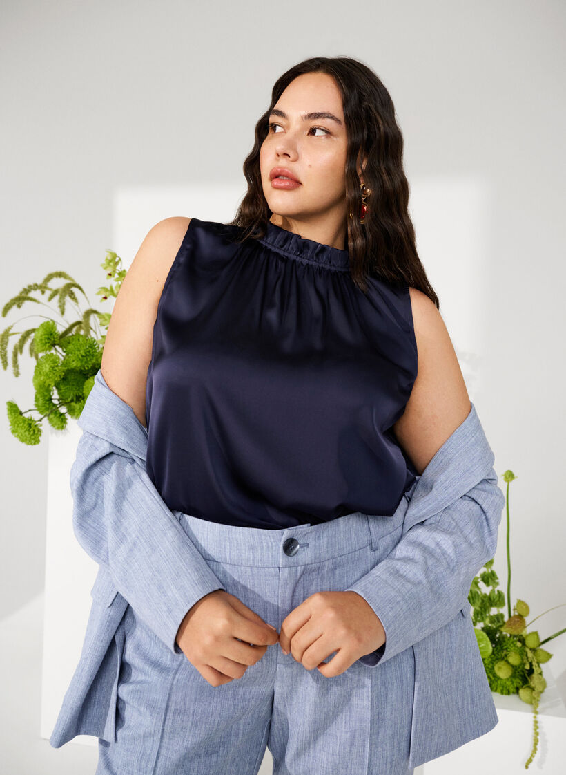 Satynowy top z odkrytymi ramionami wiazany na szyi, Night Sky, Image image number 0