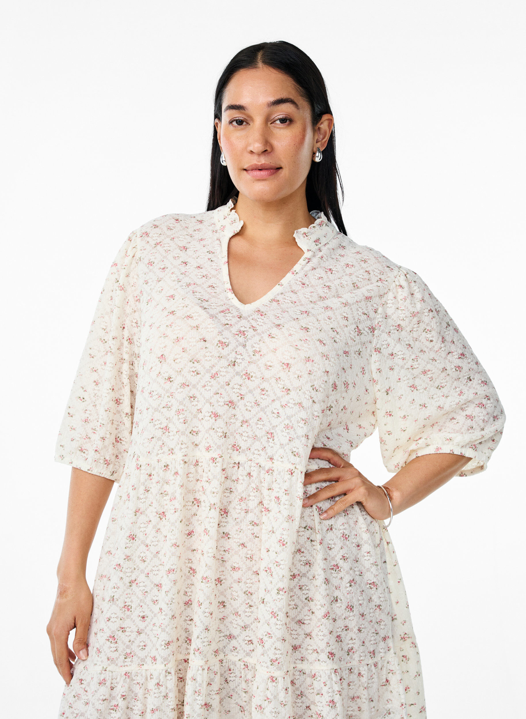 Zizzi Kr&oacute;tka sukienka o linii A z p&oacute;ldlugimi rekawami, Biały, Model image number 2