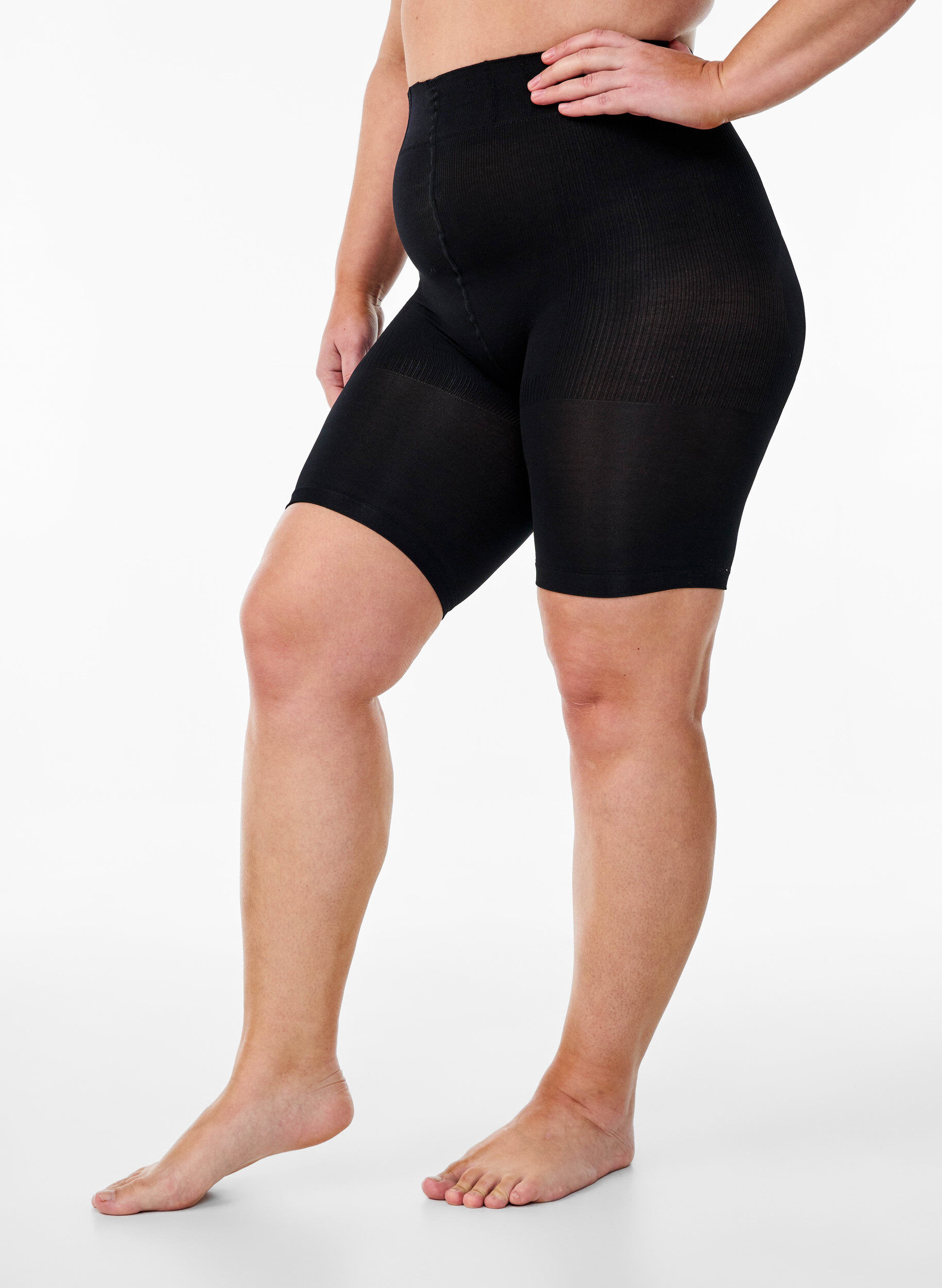 Szorty push-up 2-pack o gestosci 60 denier&oacute;w z efektem modelujacym, Czarne, Model