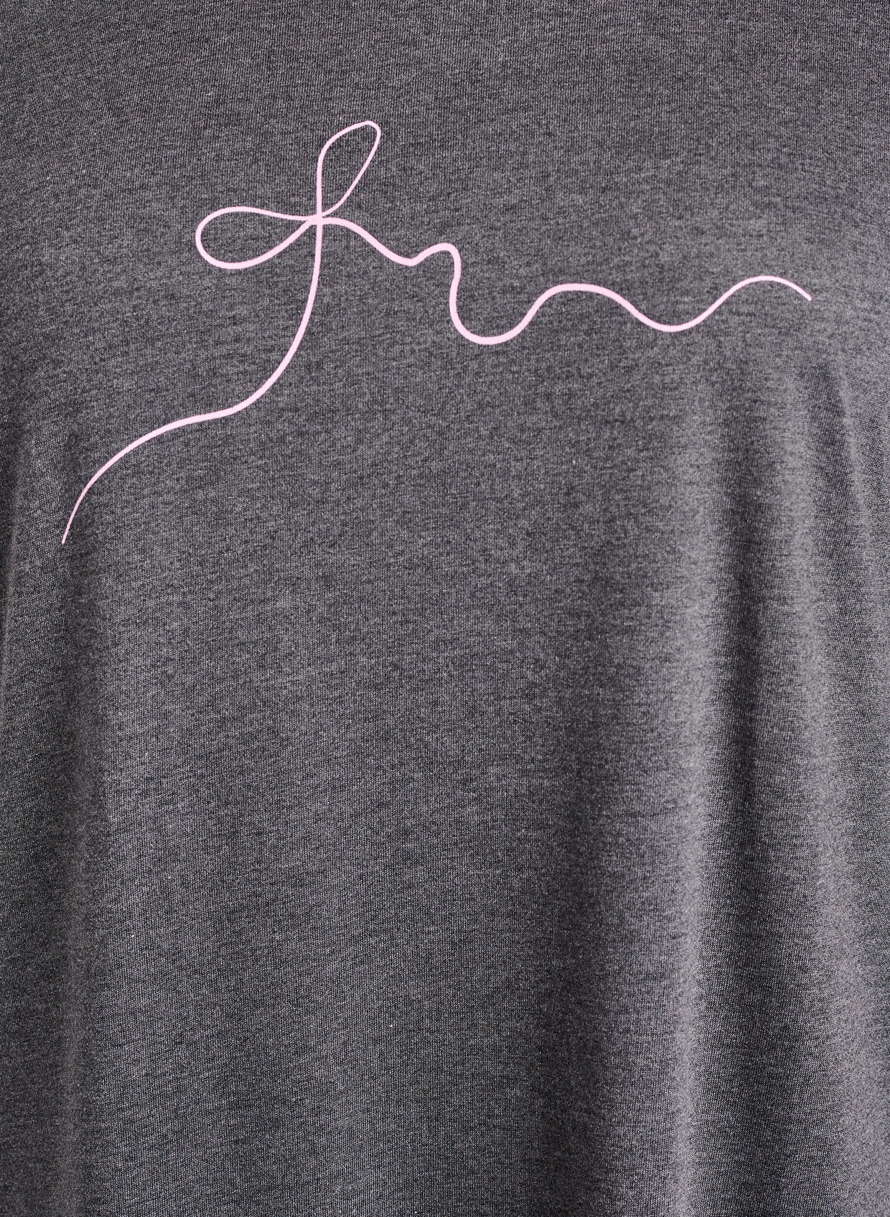 Zizzi Koszula nocna z kr&oacute;tkim rekawem i nadrukiem tekstowym, Czarne, Packshot image number 2