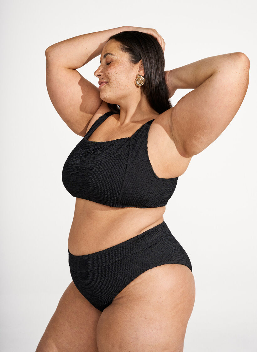 Góra od bikini z krepy z regulowanymi ramiaczkami, Czarne, Image image number 0