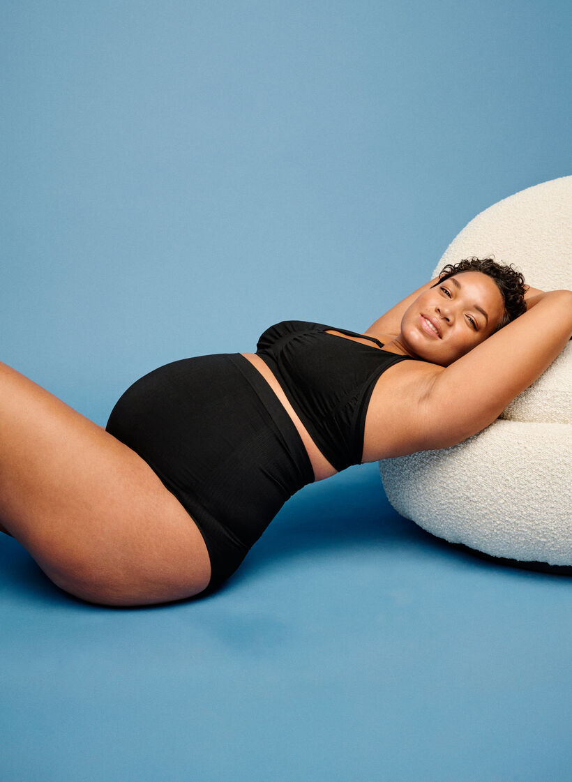 Ciazowe spodnie 3/4, Black, Image image number 0