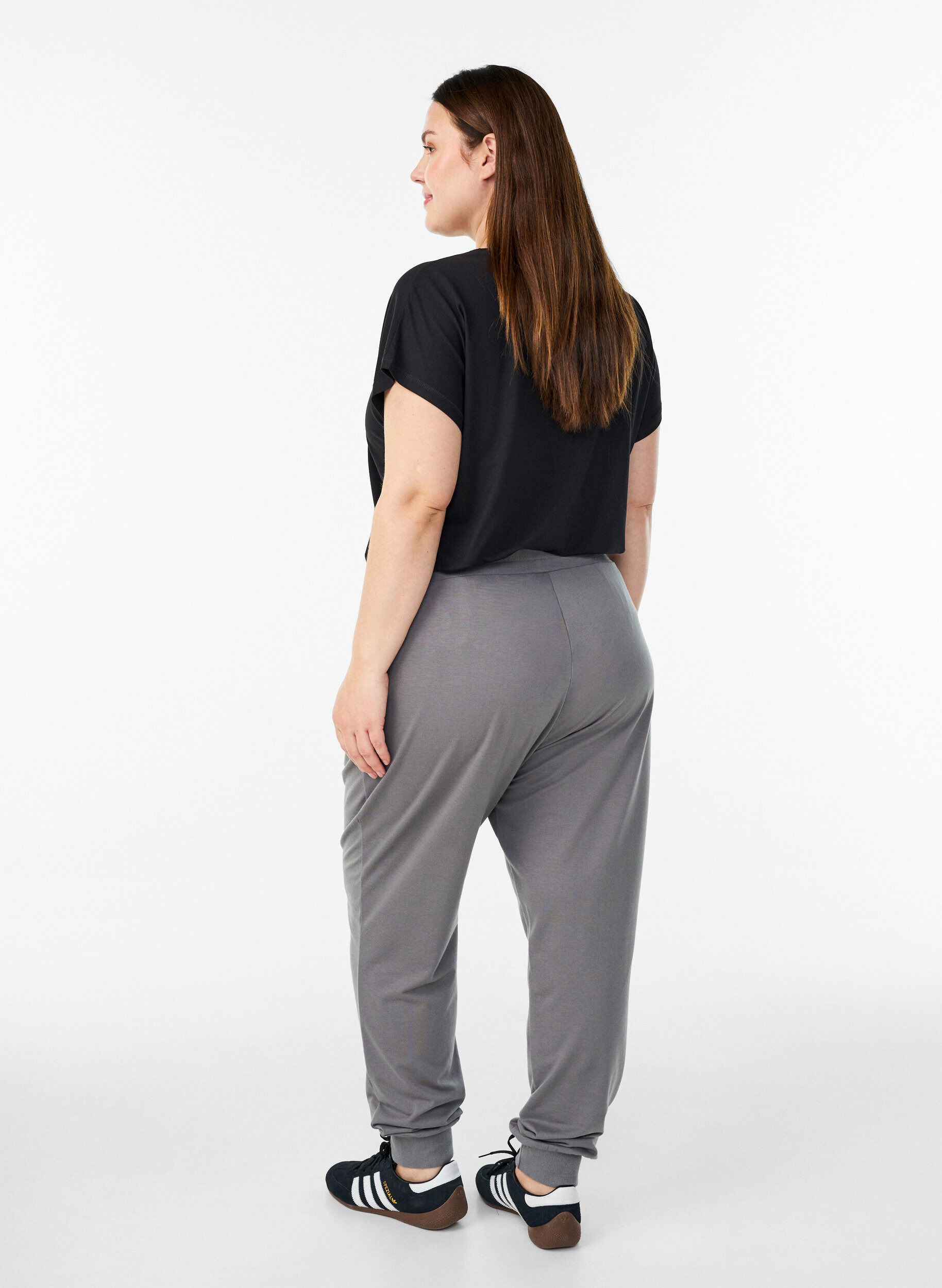 ZizziLuzne spodnie dresowe z kieszeniami, Szary, Model image number 2