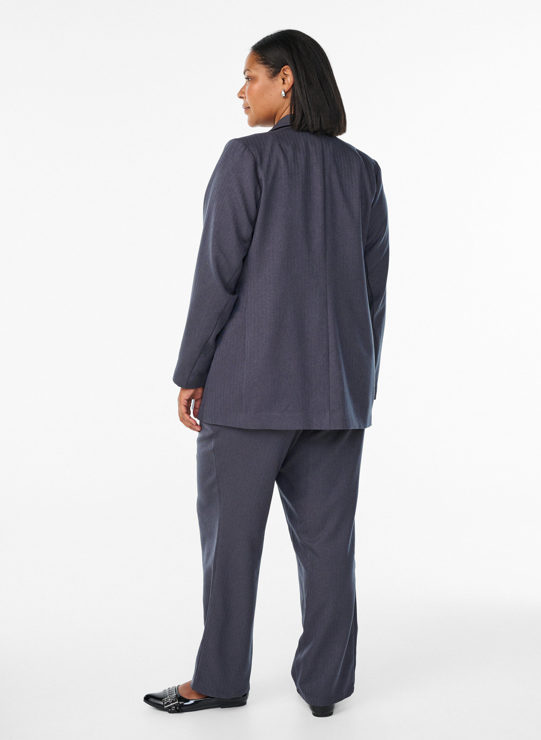 Zizzi Spodnie garniturowe z prostymi nogawkami i subtelna faktura, Ciemnoszary, Model image number 1