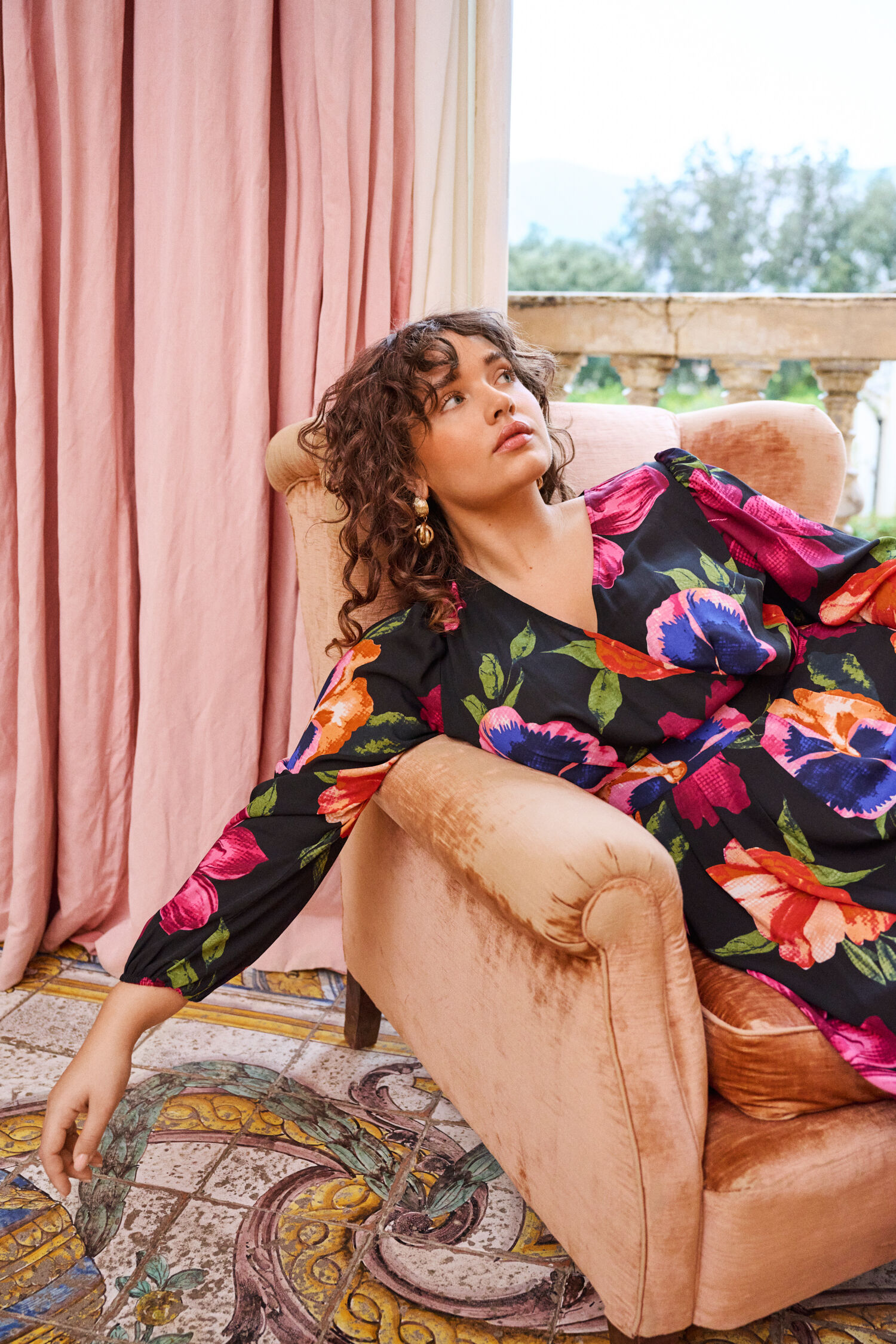 Zizzi Długa sukienka z dekoltem kopertowym, , Model