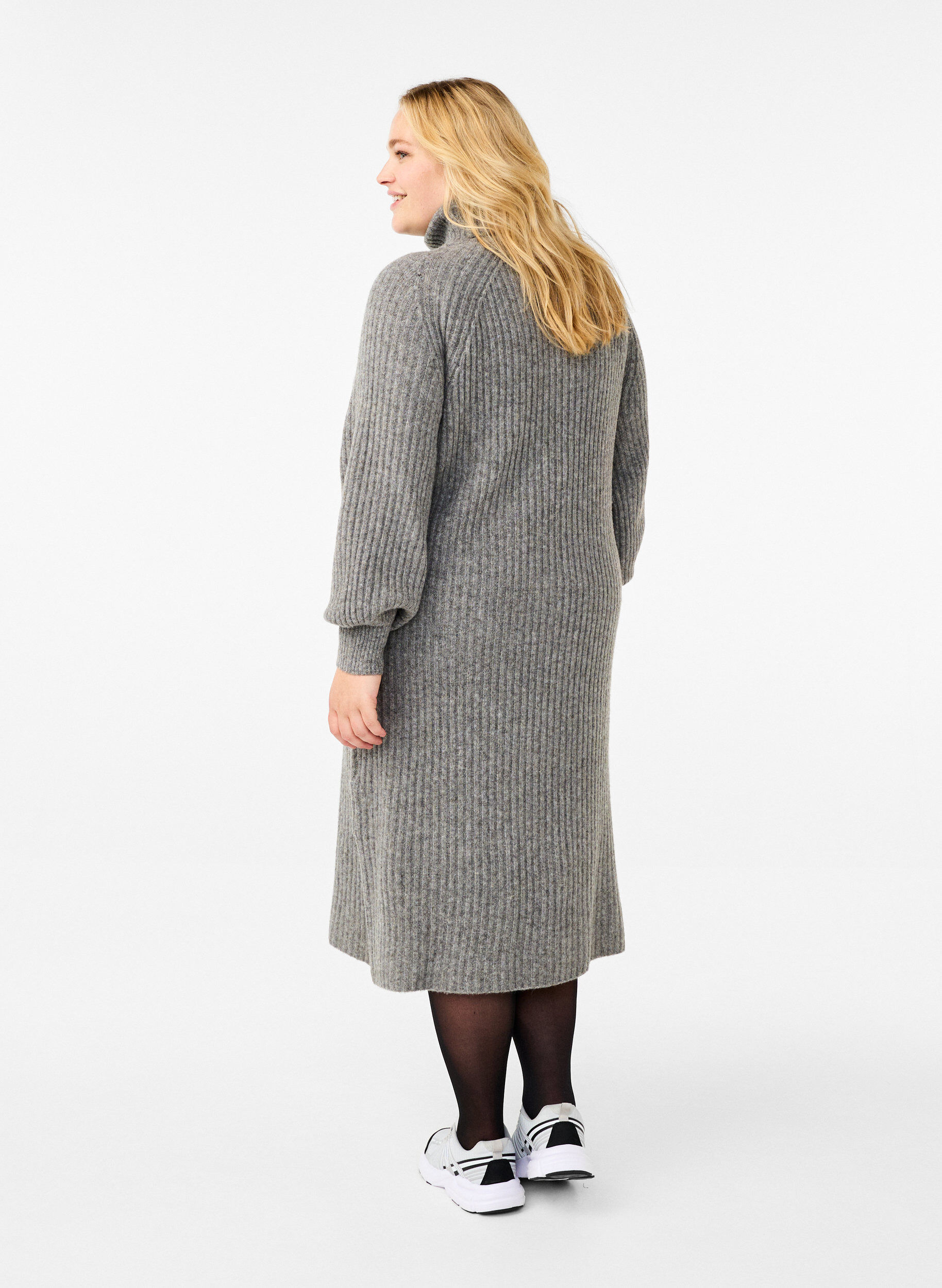 Zizzi Dluga dzianinowa sukienka z golfem, Medium Grey Mel., Model image number 1