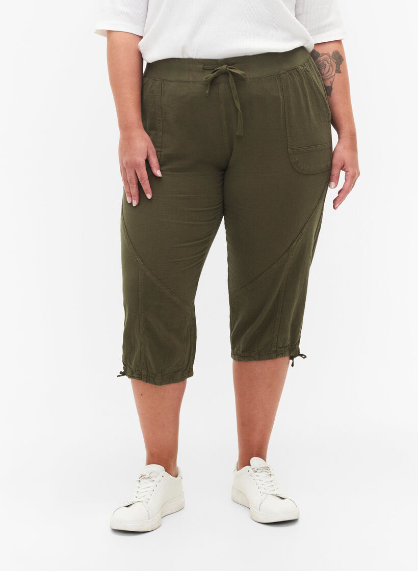 Bawelniane spodnie capri, Zielony, Model image number 2