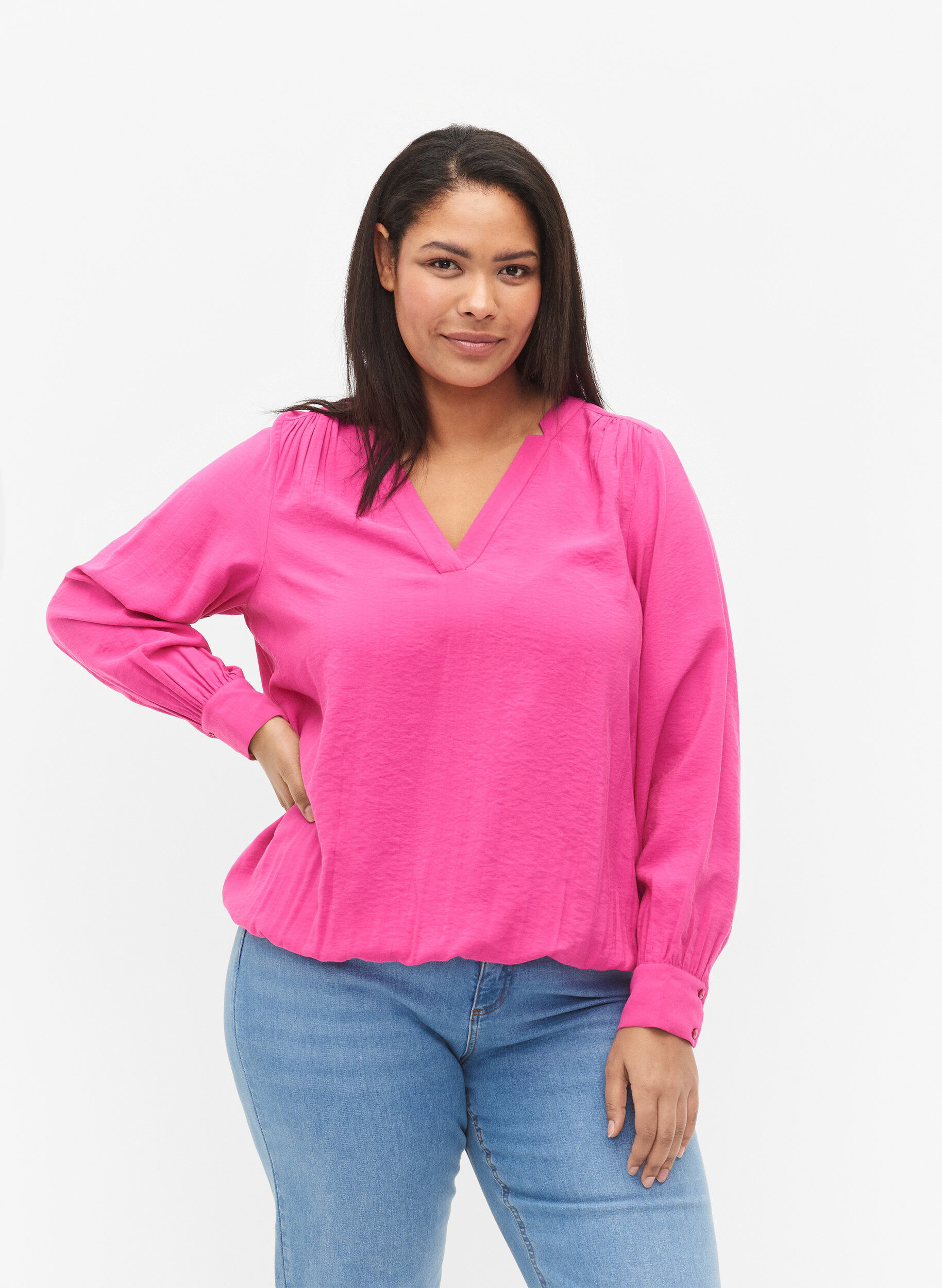 Zizzi 	 Viscose blouse with v-neck, Raspberry Rose, Model image number 0
