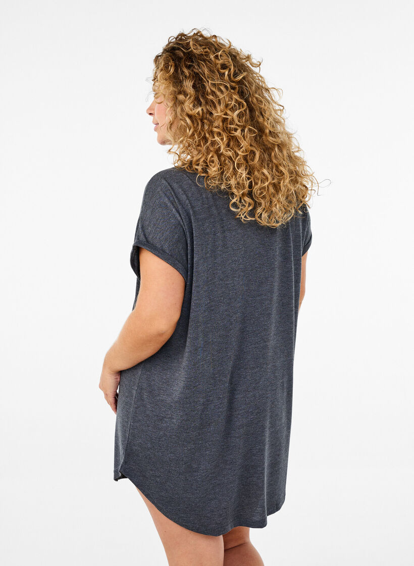 Koszula nocna z kr&oacute;tkim rekawem i nadrukiem tekstowym, , Model image number 2