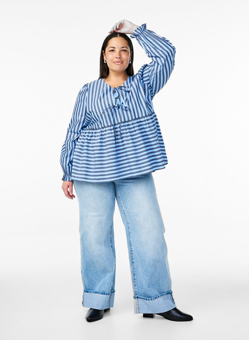 Bluzka w paski z kokardkami, Niebieskie, Model image number 1