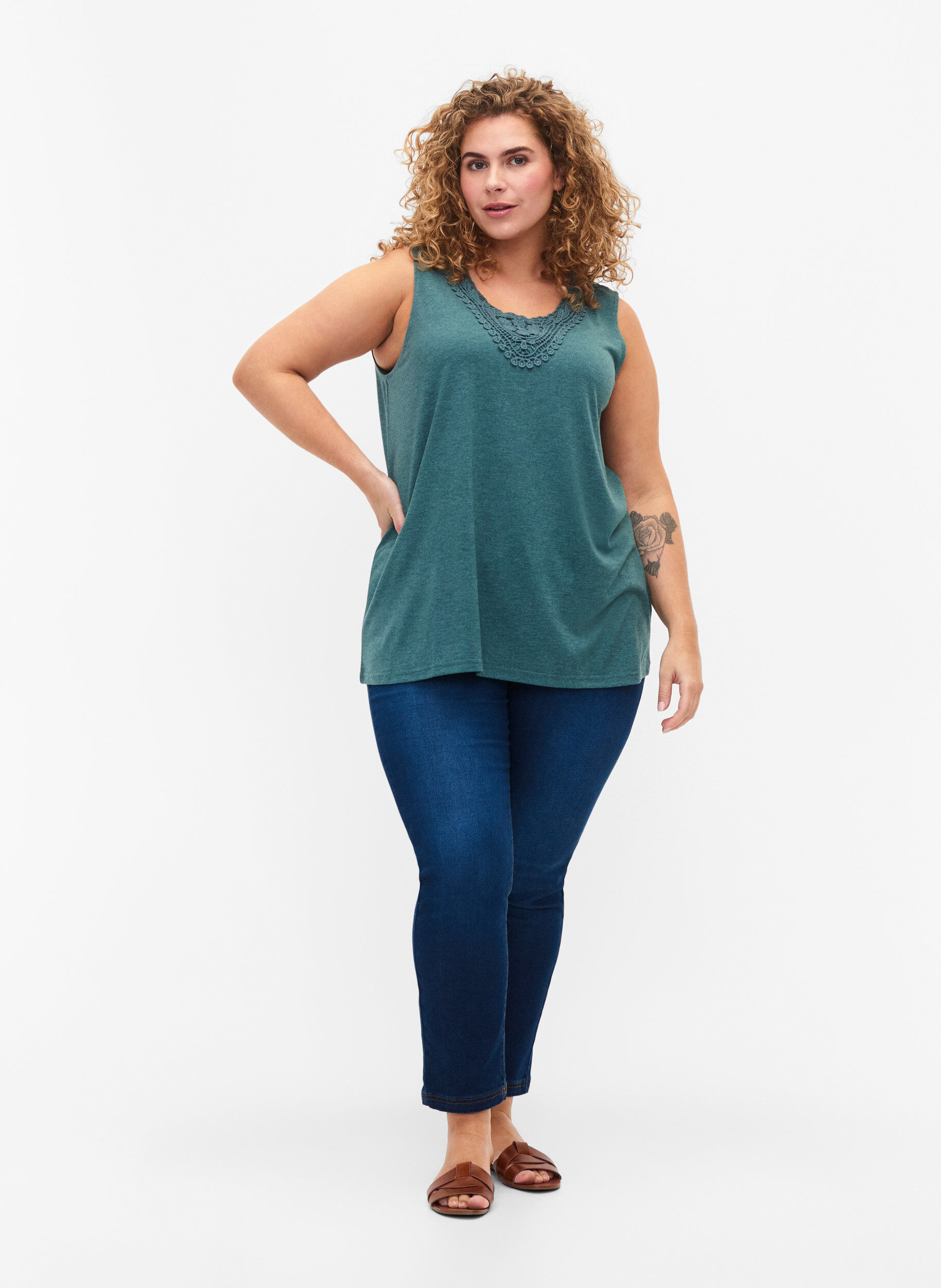 Zizzi Top bez rekaw&oacute;w z koronka, Sea Pine Melange, Model image number 2