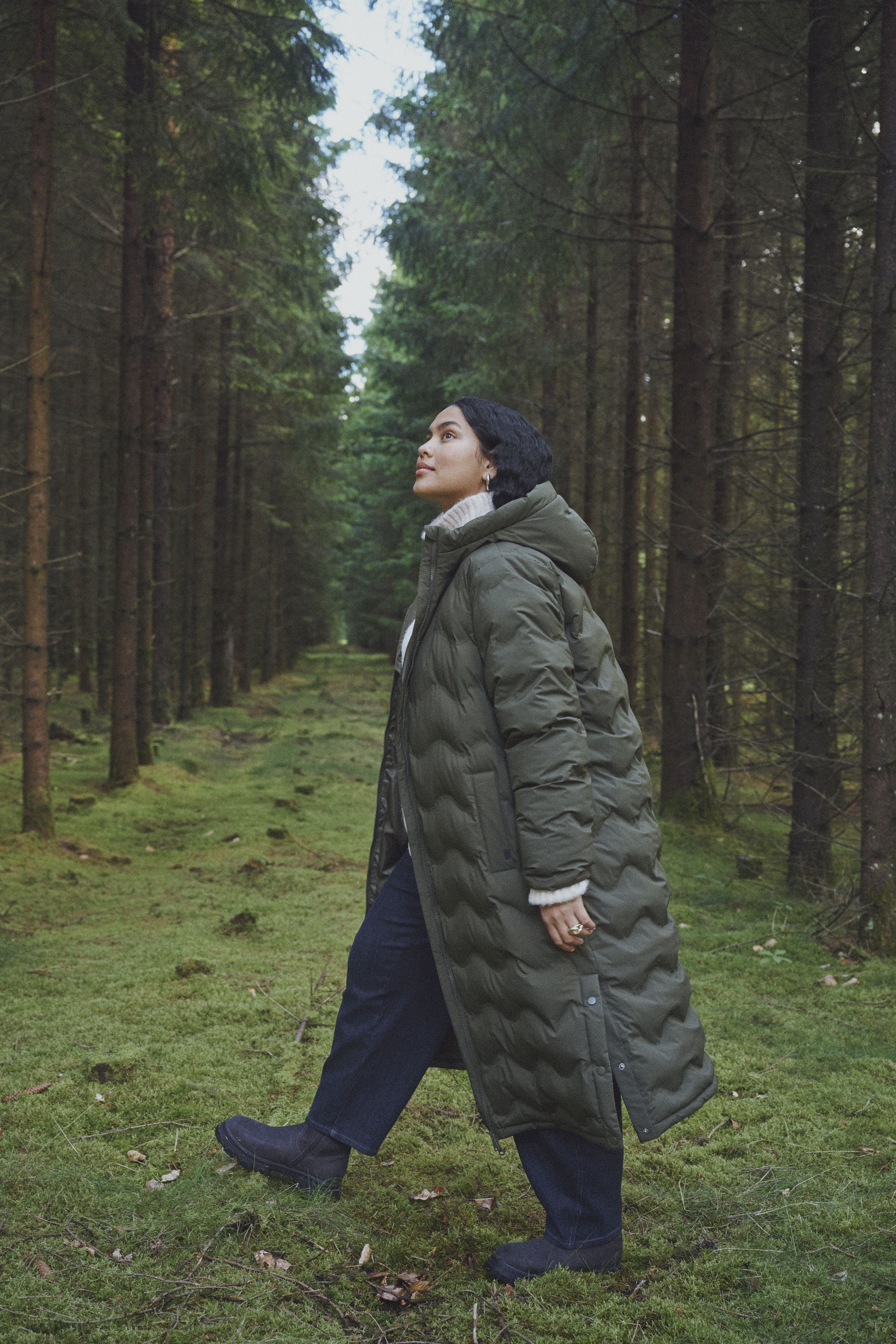Inspirowana naturą zimowa elegancja, , Model