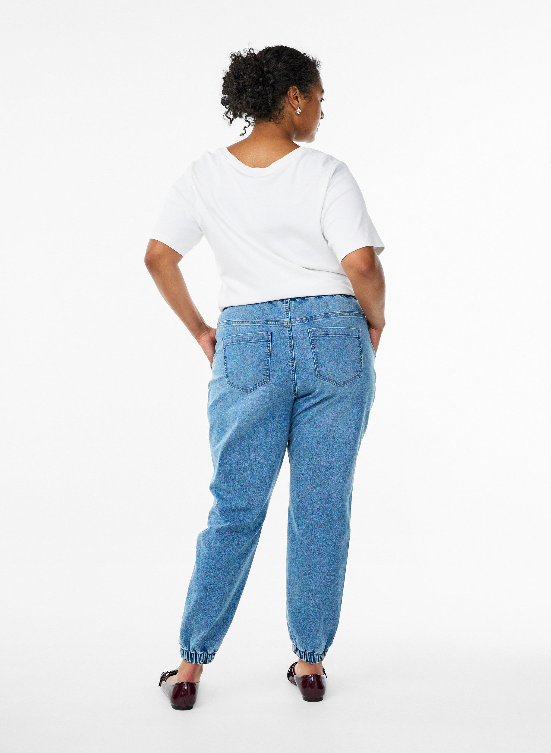 ZizziJeansowe joggery z kieszeniami, Niebieskie, Model image number 2