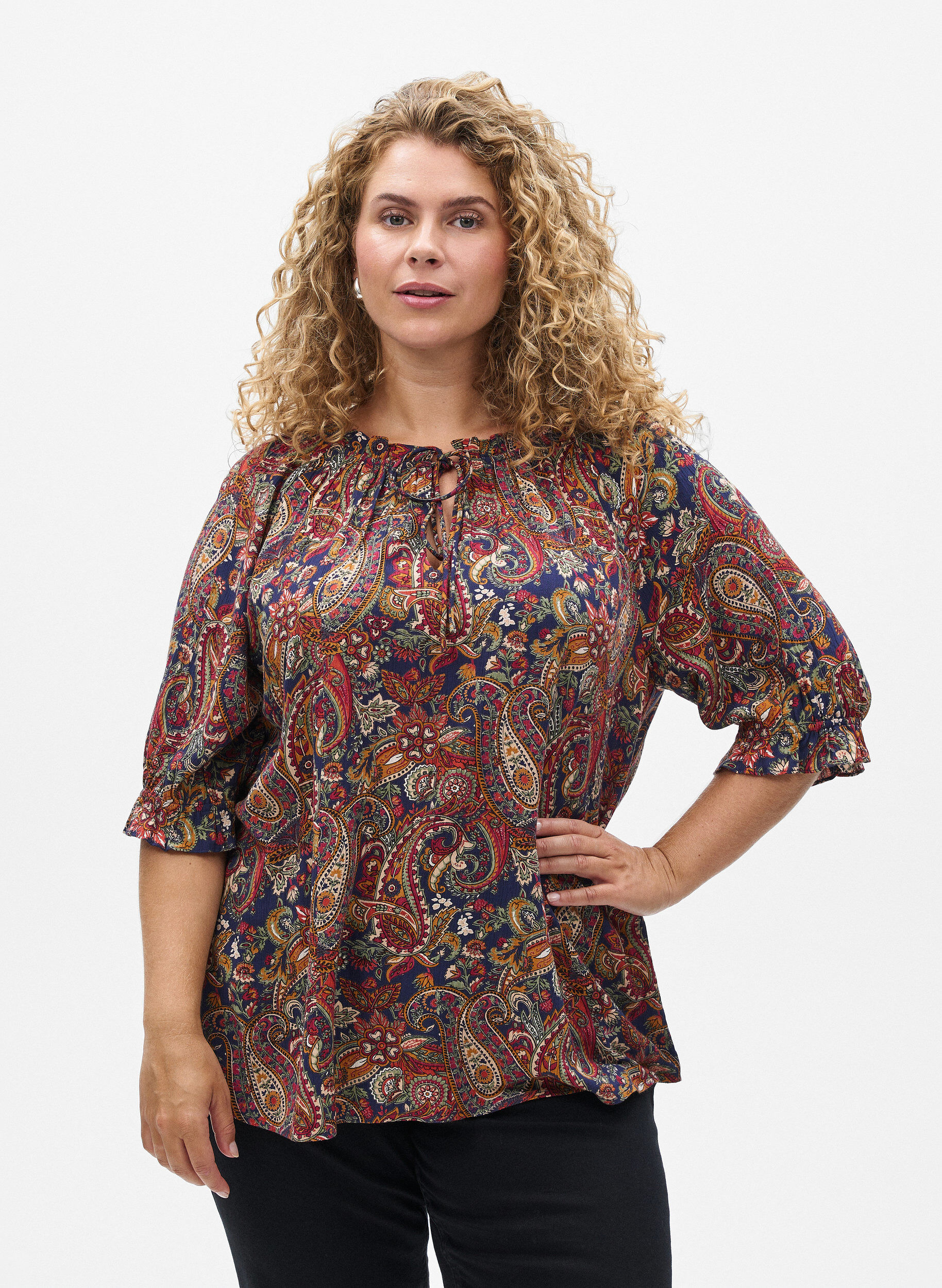 ZizziWiskozowa bluzka z motywem paisley i rekawami do lokcia, Niebieskie, Model image number 0