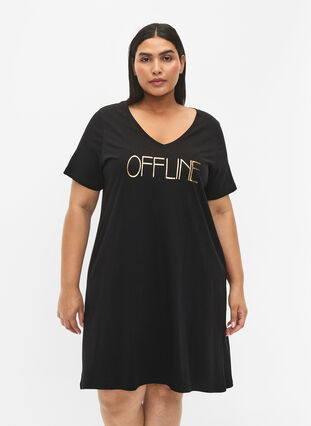 Koszula nocna z bawelny organicznej z dekoltem w szpic (GOTS), Black Offline, Model image number 0