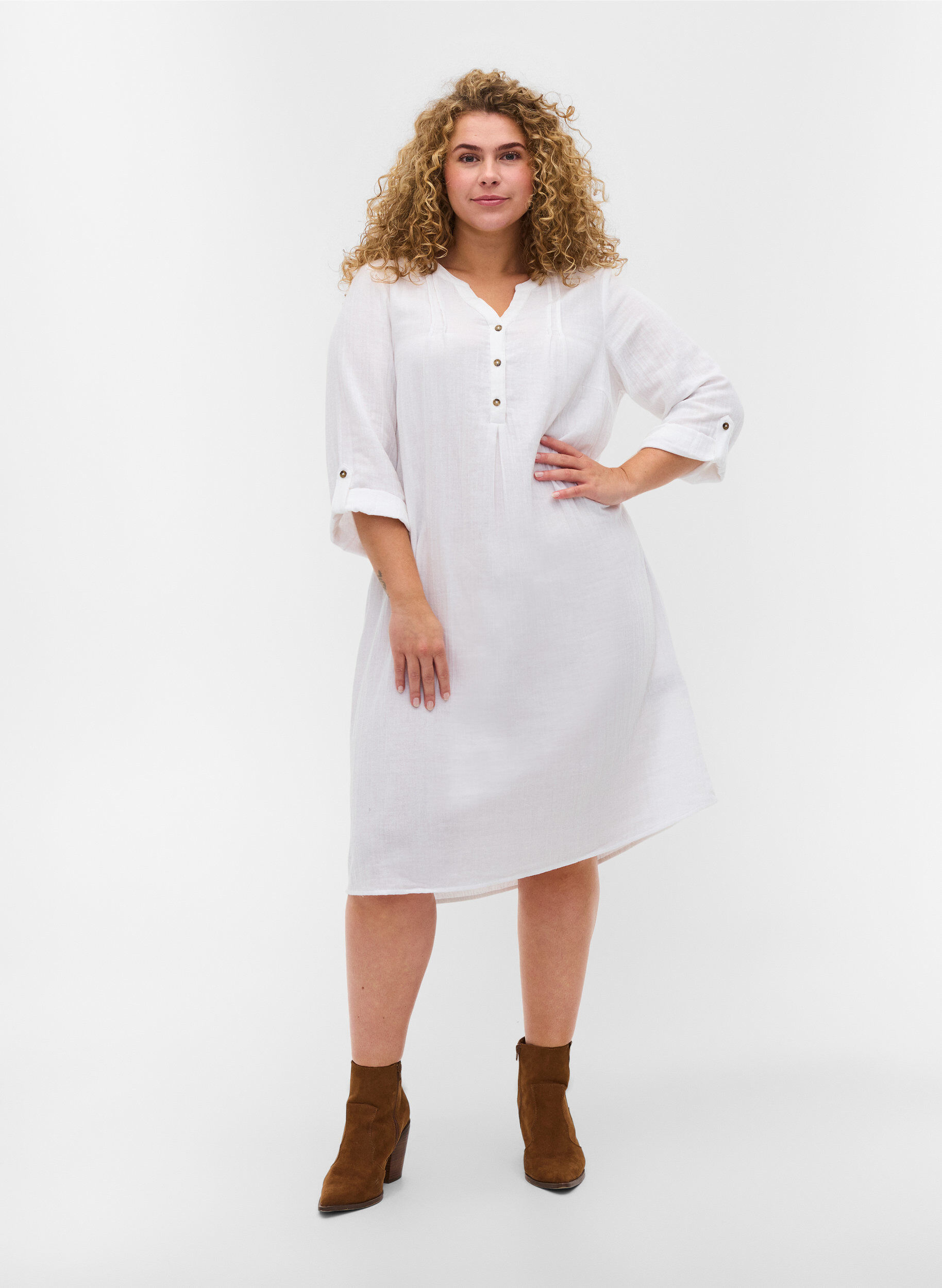 Zizzi Cotton dress with 3/4 sleeves, Bright White, Model image number 2