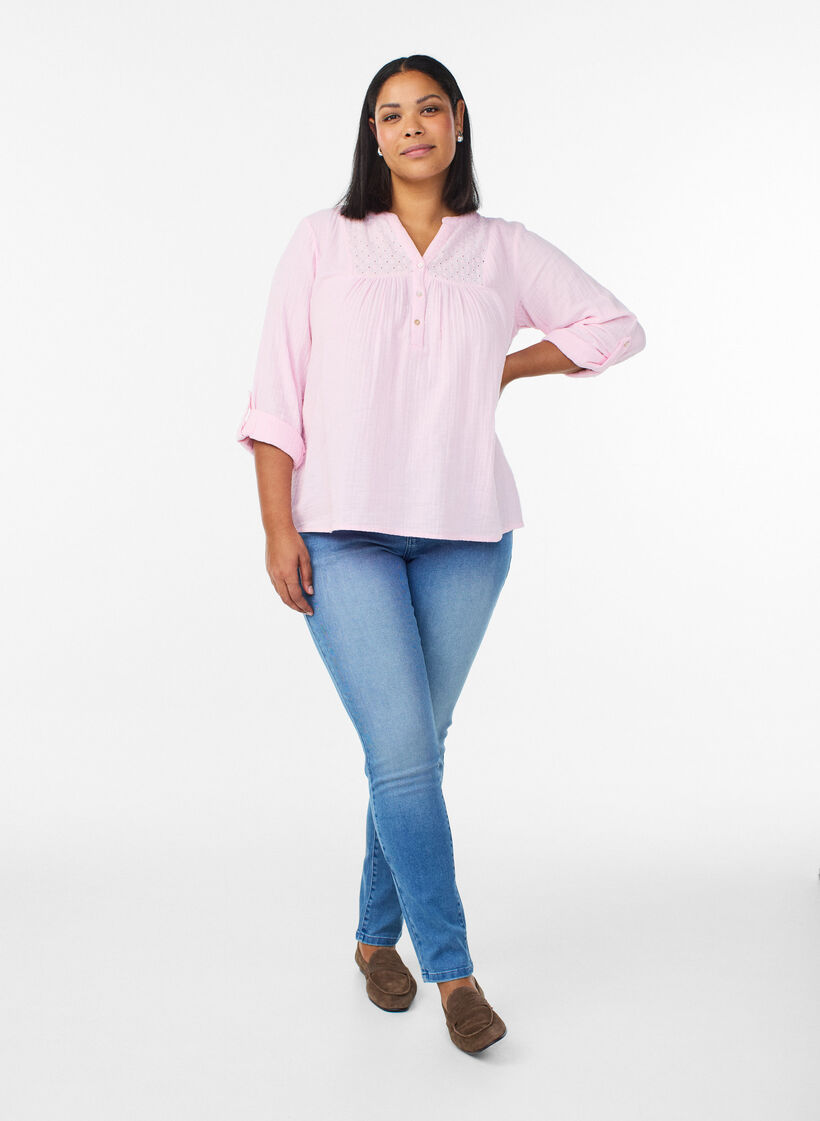 Jeansy Emily o dopasowanym kroju z normalnym stanem, Niebieskie, Model image number 0