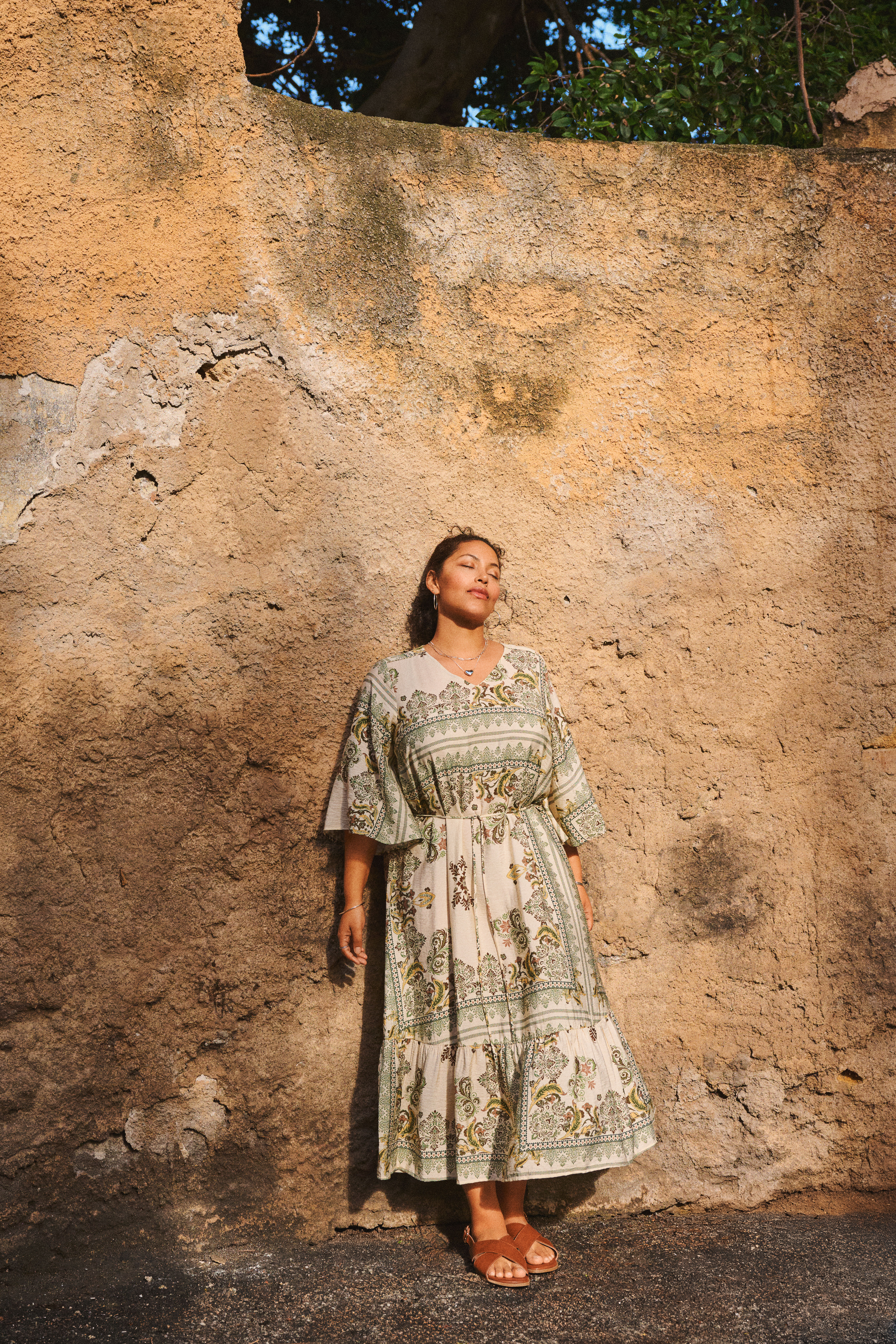 Zizzi Wzorzysta sukienka w odcieniach zieleni, , Model