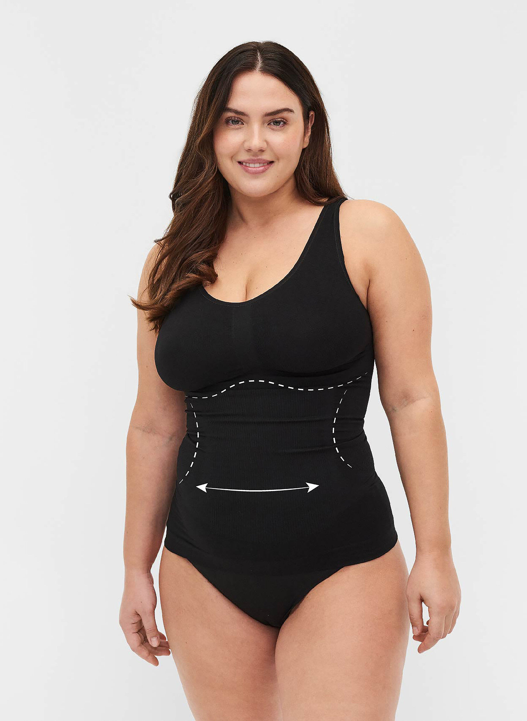 Top modelujacy z szerokimi ramiaczkami, Czarne, Model