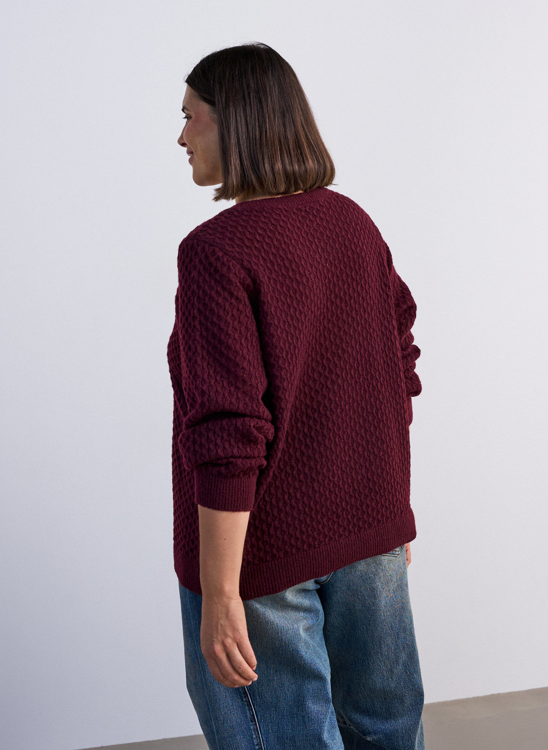 ZizziDzianinowa bluzka z azurowym wzorem o wyrazistej fakturze, Czerwony, Model image number 2