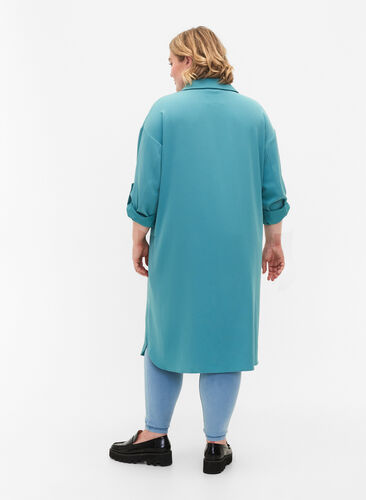 Dluga kurtka-sukienka z zapieciem na guziki, Brittany Blue, Model image number 1