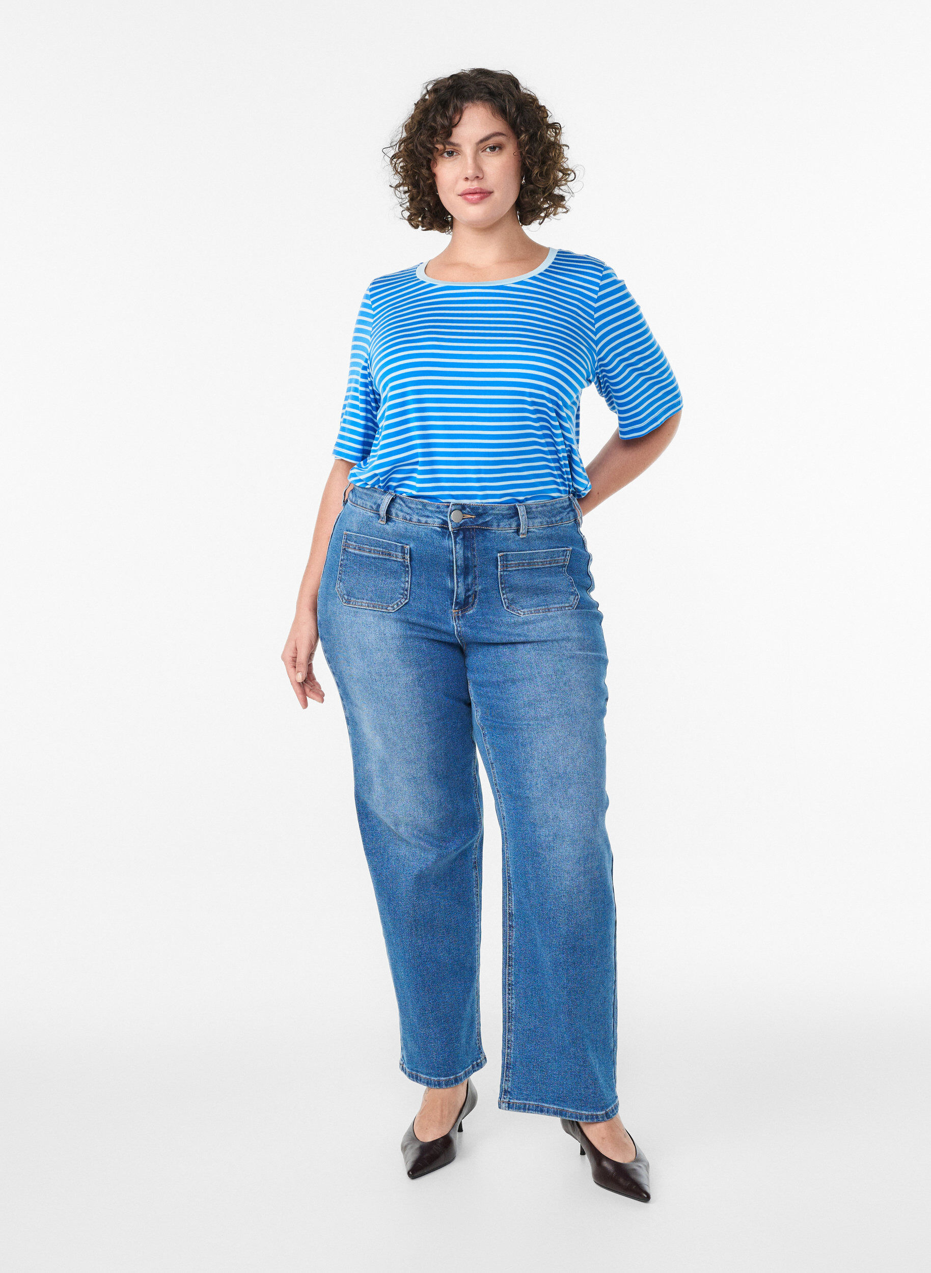 Zizzi Koszulka z TENCEL&trade; Lyocell i paskami, Niebieskie, Model image number 1