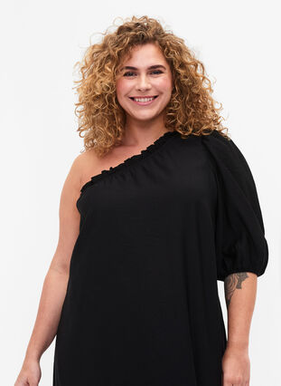 Sukienka na jedno ramie z wiskozy, Black, Model image number 2