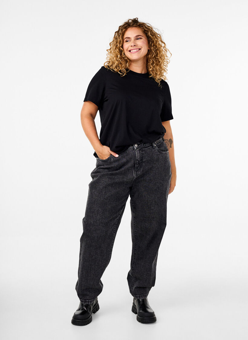 Podstawowa koszulka bawelniana z okraglym dekoltem, Czarne, Model image number 1