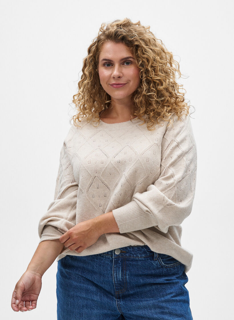 Dzianinowy top z azurowym wzorem i bufiastymi rekawami, Beżowy, Model