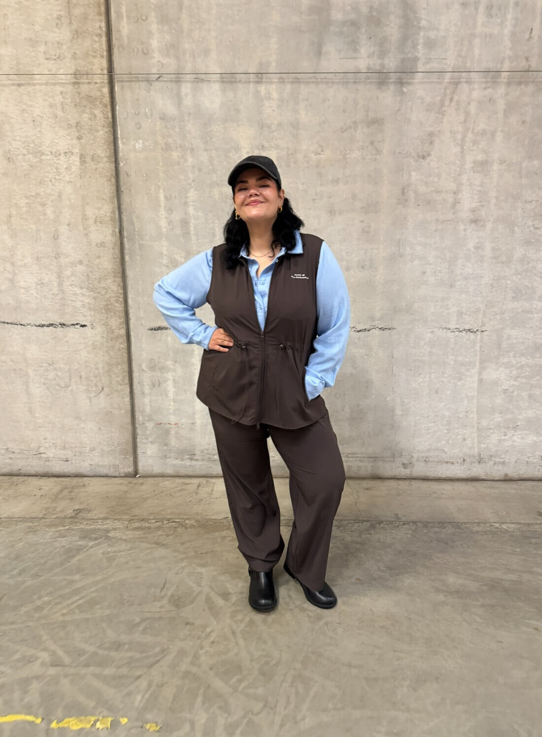 Brązowe i niebieskie odcienie  , , Model