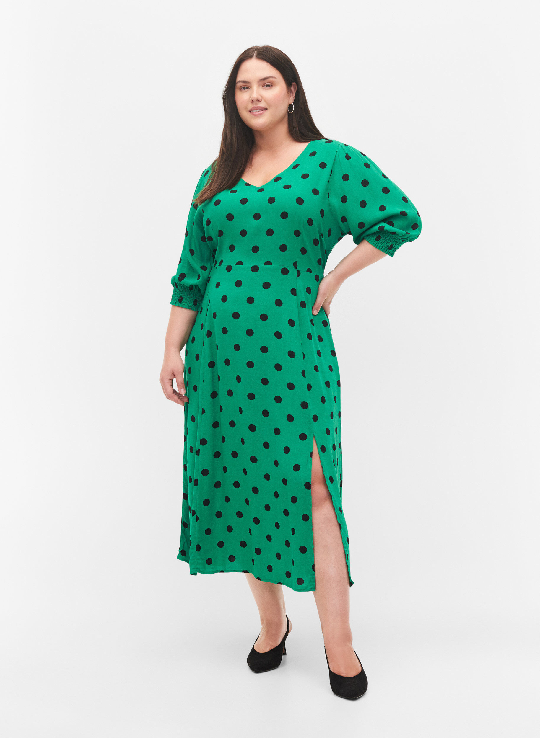 Zizzi Polka dot viscose midi dress, Jolly Green Dot AOP, Model image number 3