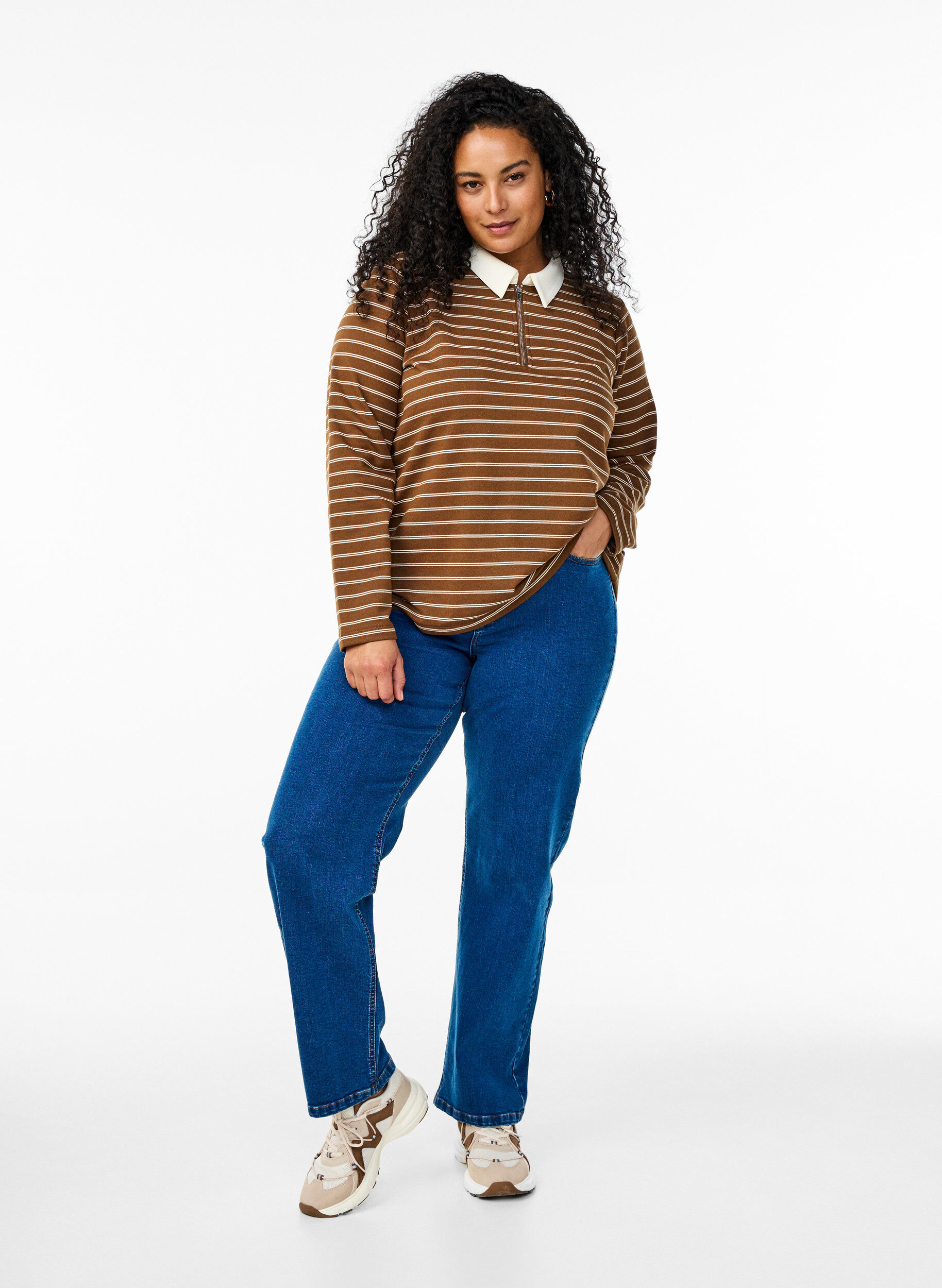 Zizzi Koszulka polo w paski z zamkiem blyskawicznym, Brązowy, Model image number 1