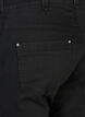 Jeansy capri o dopasowanym kroju z kieszeniami, Czarne, Packshot image number 3