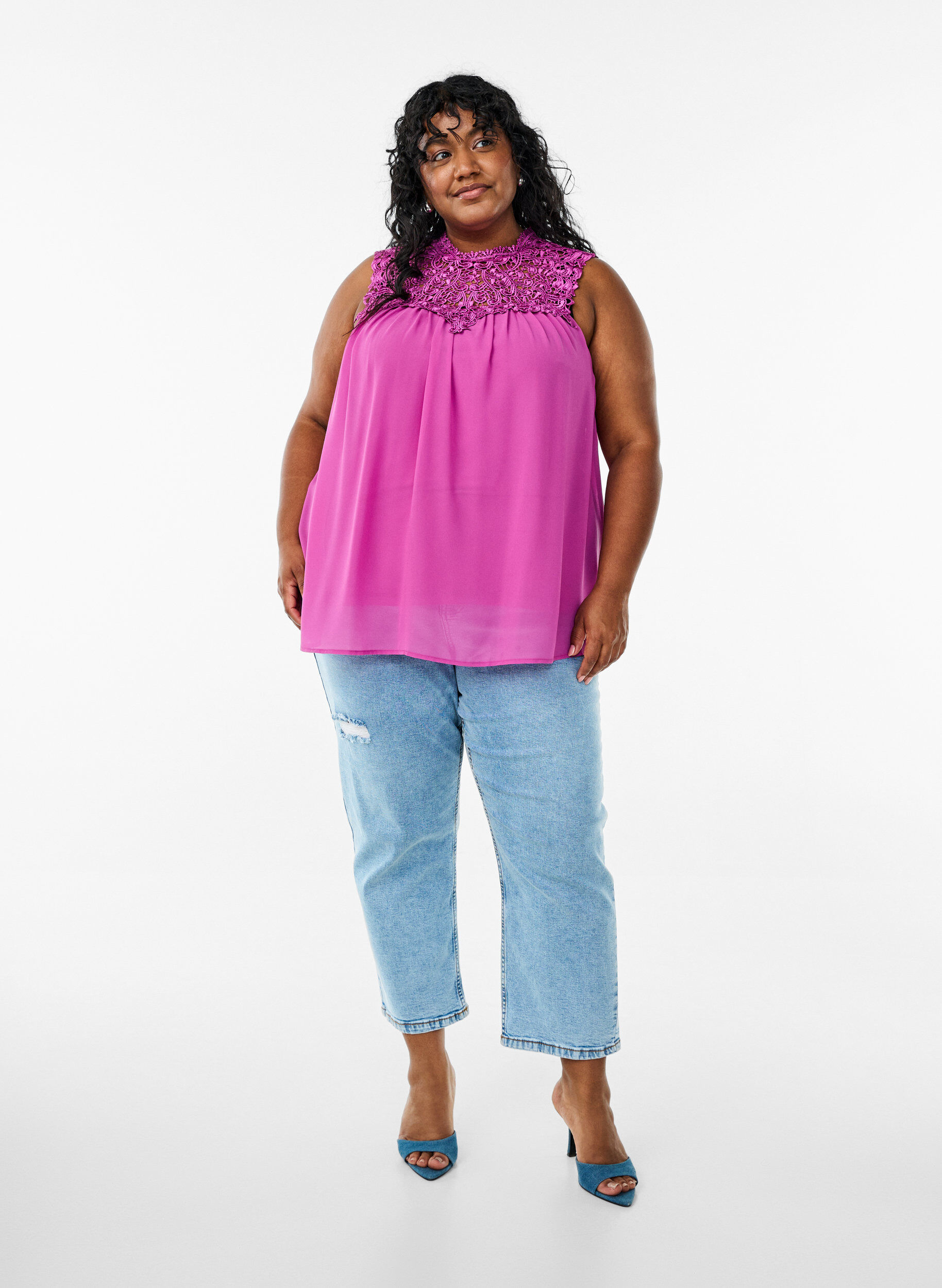 Zizzi Imprezowy top bez rekaw&oacute;w, szydelkowany, Fioletowy, Model image number 1