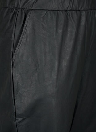 Spodnie z imitacji skóry z kieszeniami, Black, Packshot image number 2