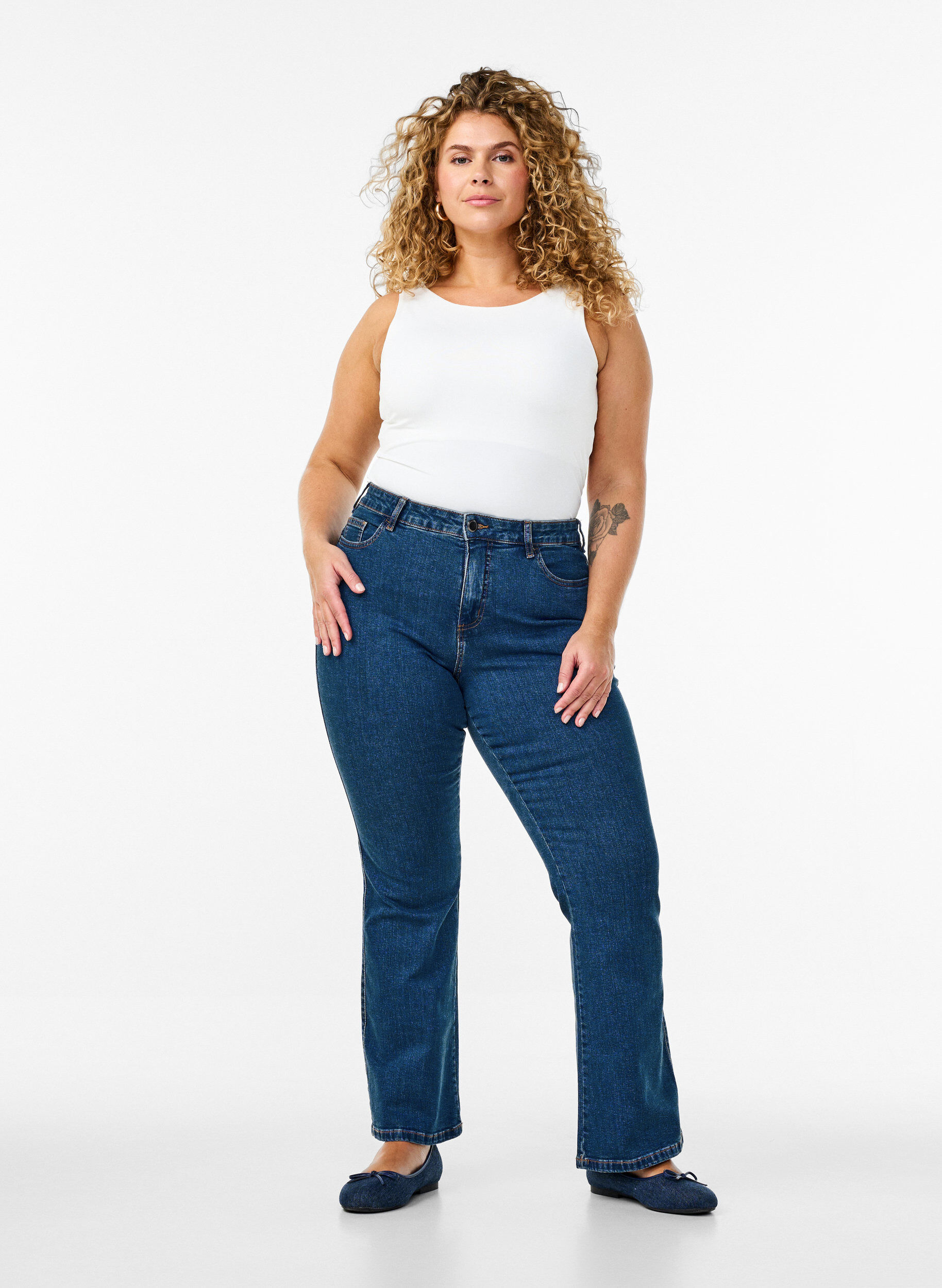  Jeansy typu bootcut Ellen z wysoka talia, Niebieskie, Model