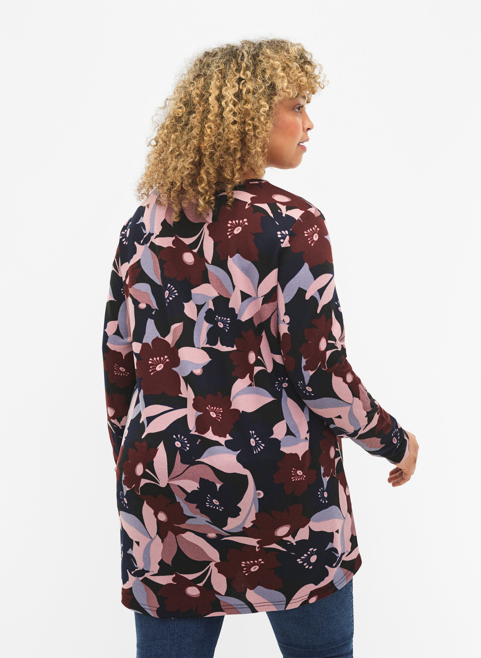 Zizzi Kwiatowa bluzka z dlugim rekawem, Black Rose Flower, Model image number 1