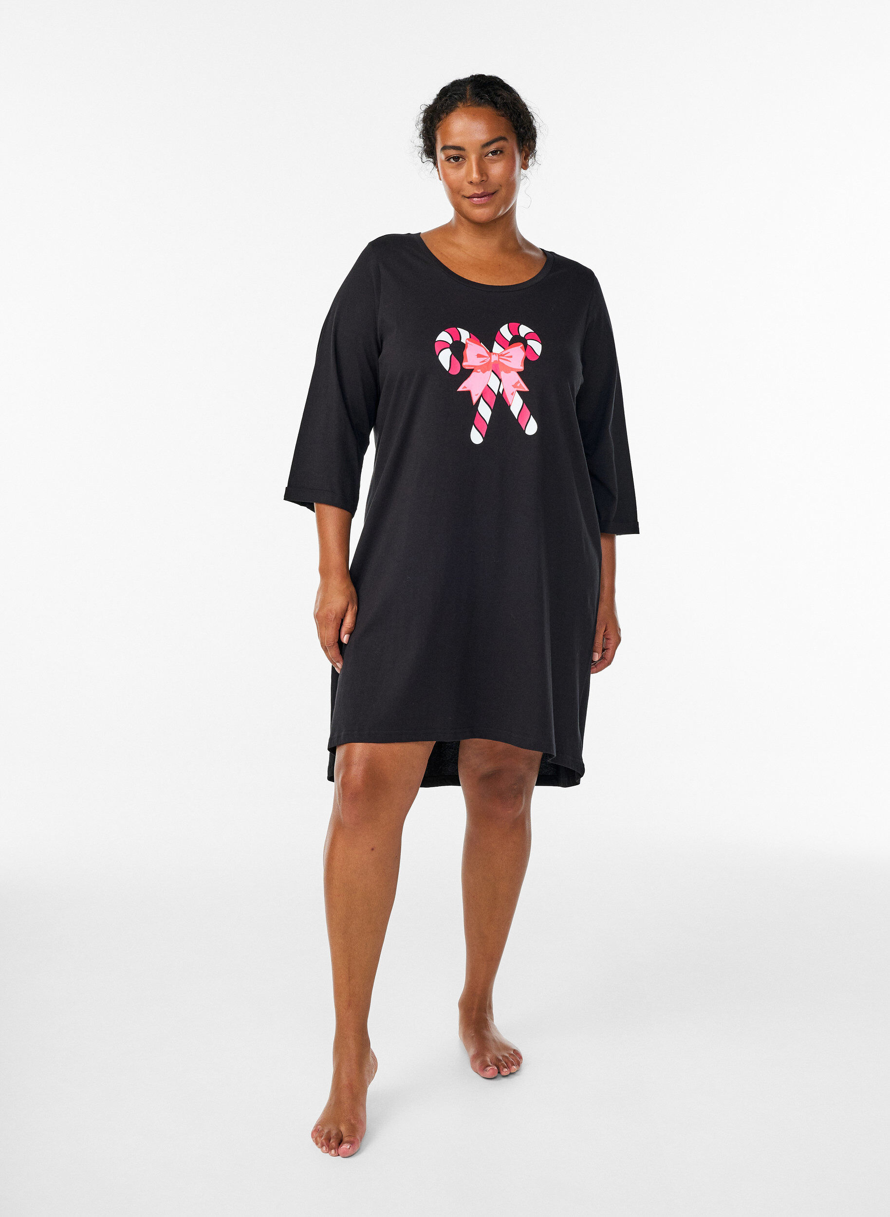 Zizzi Koszula nocna z bawelny organicznej z motywem swiatecznym, Czarne, Model image number 1