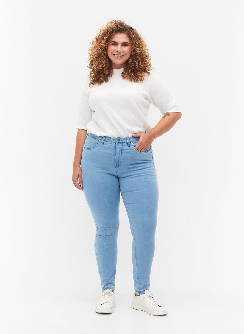 Super waskie jeansy Amy z wysokim stanem, Ex Lt Blue, Model image number 0