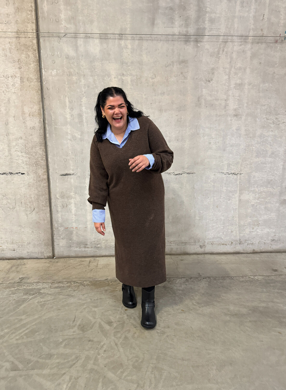 Zizzi Brązowe i niebieskie odcienie, , Model