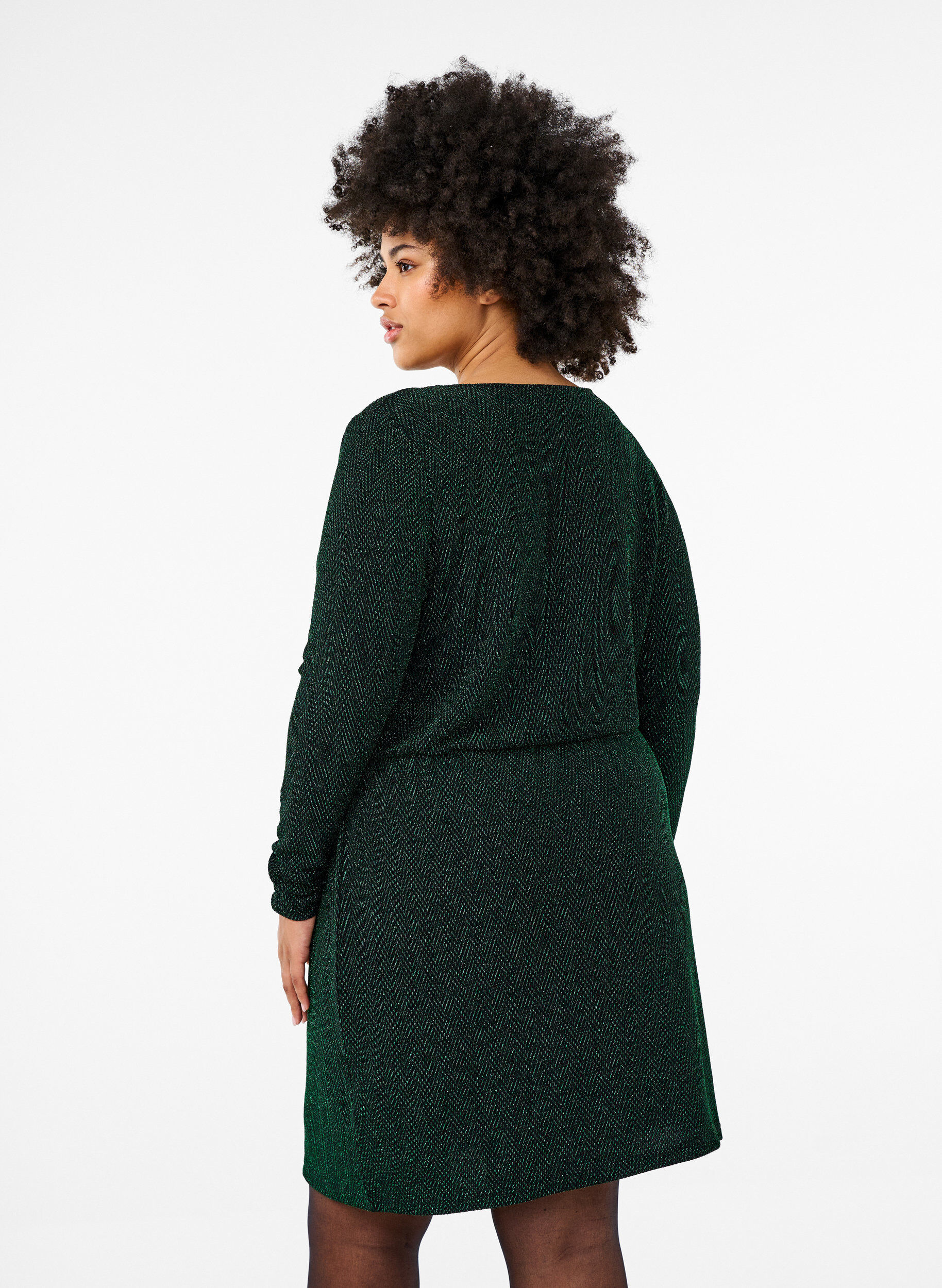 Zizzi Blyszczaca sukienka w zygzaki, Scarab ZigZagShimmer, Model image number 1