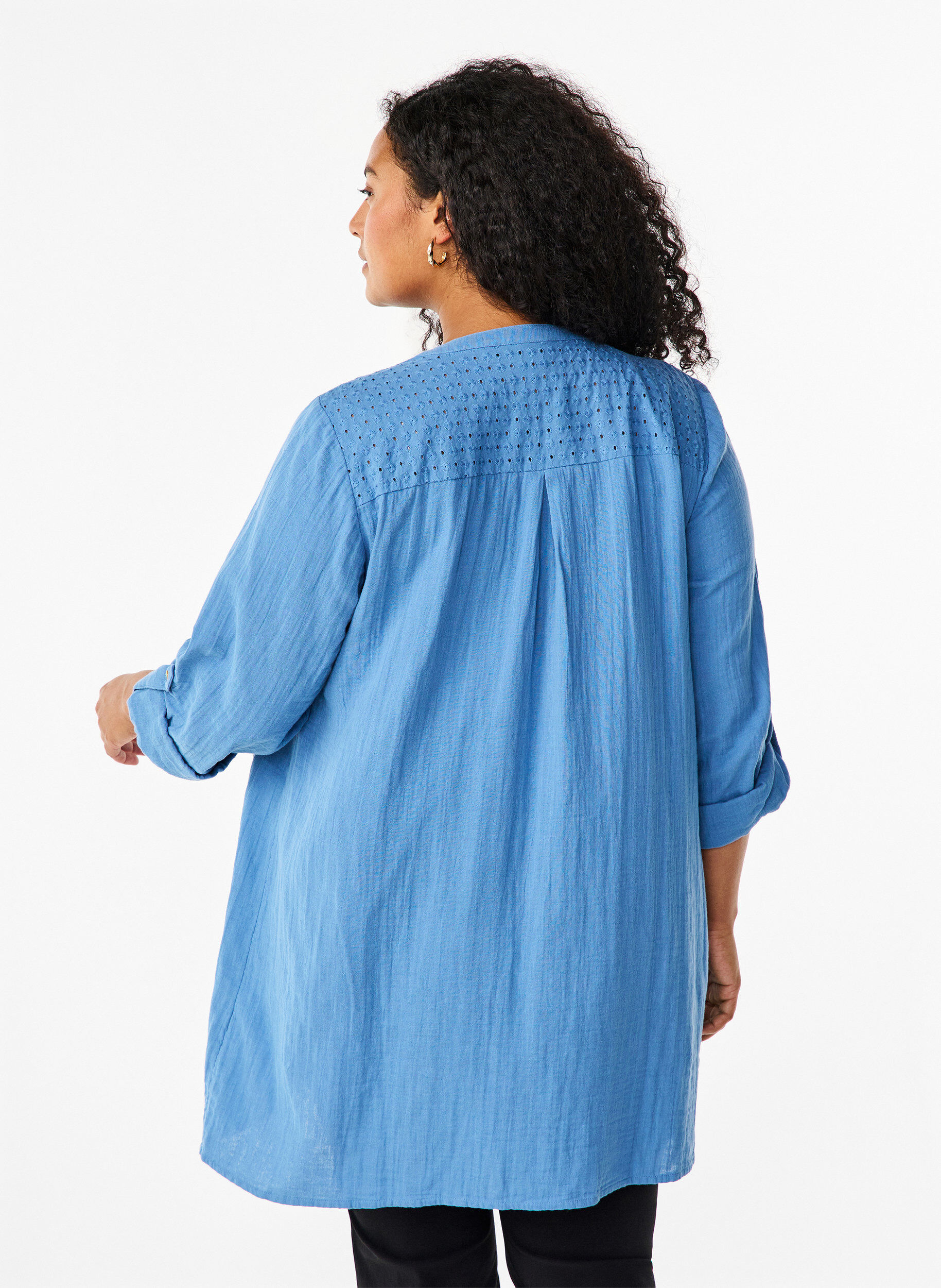 Zizzi Bawelniana tunika z haftem angielskim, Riverside, Model image number 1