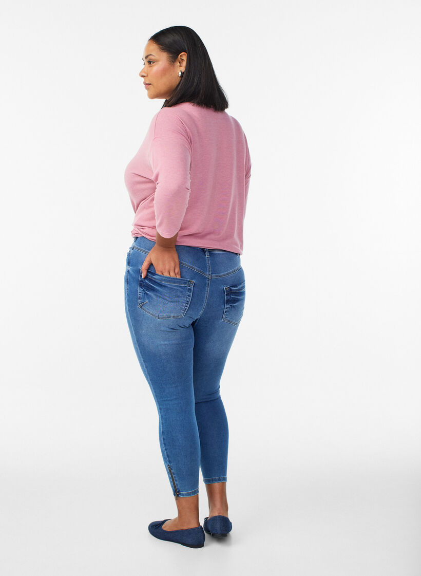 Skr&oacute;cone jeansy Amy z ozdobnym zamkiem blyskawicznym, Niebieskie, Model image number 1
