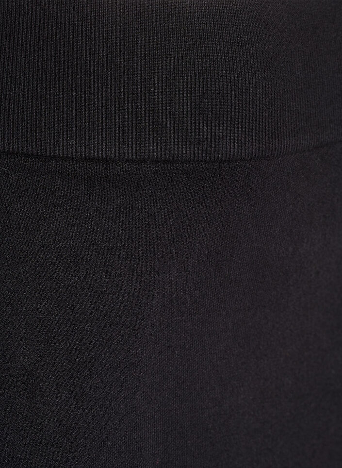 Kr&oacute;tka dzianinowa sp&oacute;dnica z szerokim pasem, Czarne, Packshot image number 2