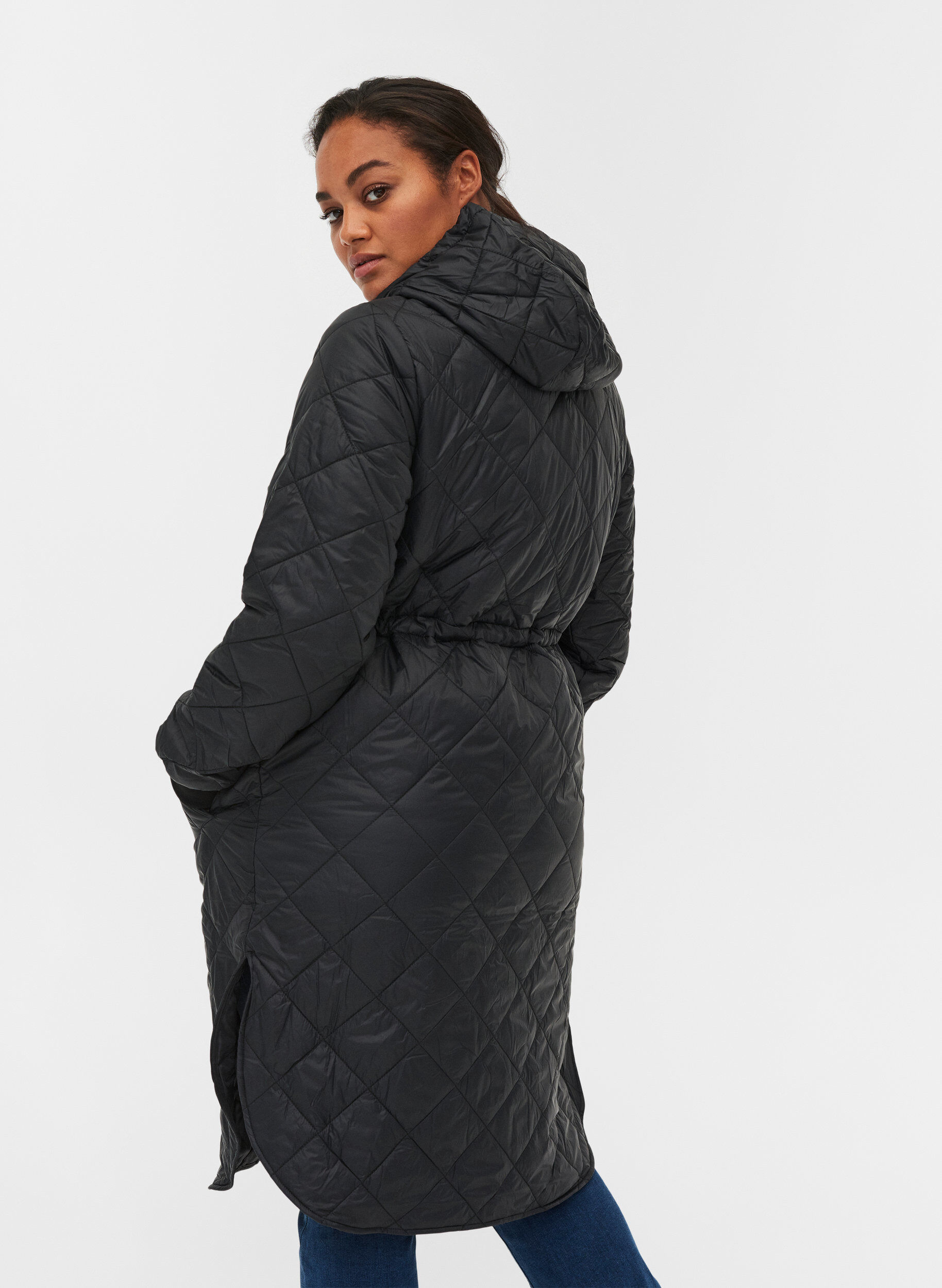 Zizzi Quilted lightweight jacket with hood, Black, Model image number 1