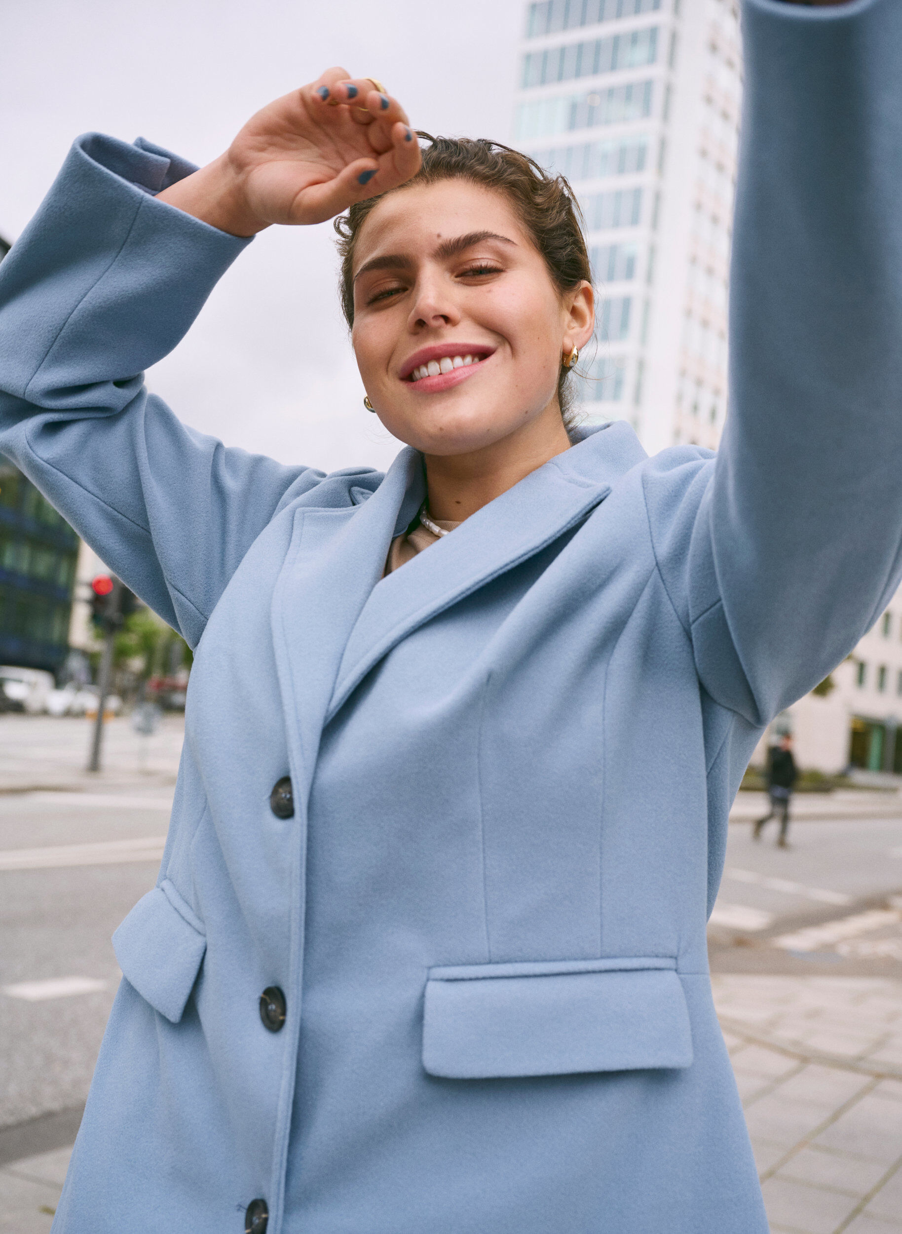 Zizzi Dlugi plaszcz z rozcieciem z tylu, Niebieskie, Image image number 0