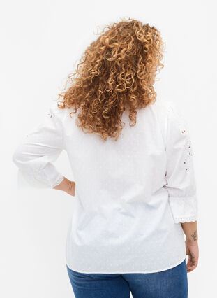 Strukturalna bluzka koszulowa z angielskim haftem, Bright White, Model image number 1