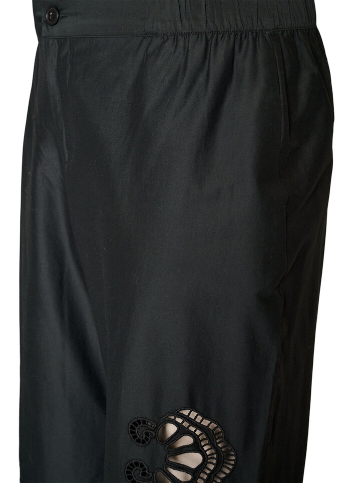 Spodnie bawelniane z haftowanymi wycieciami, Czarne, Packshot image number 2