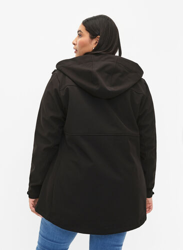 Krótka kurtka softshell z kieszeniami, Black, Model image number 1