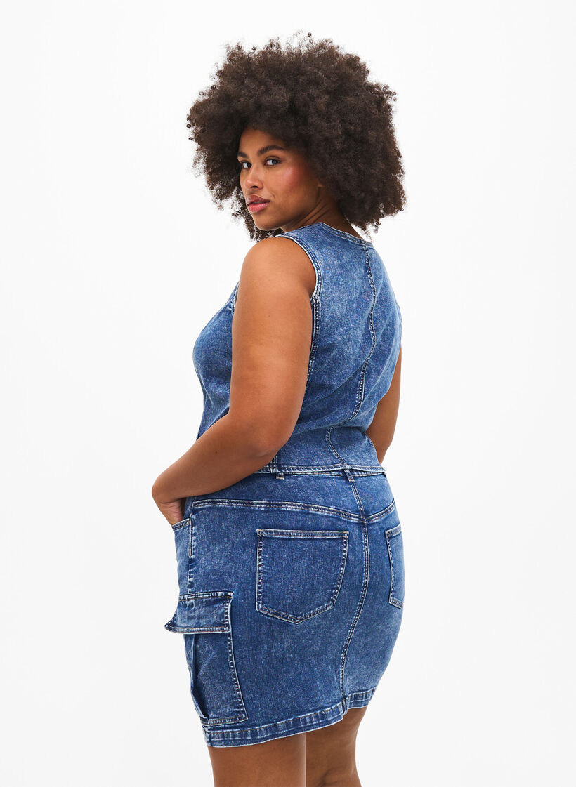 Dopasowana dzinsowa spódnica z kieszenia cargo, Blue Denim, Model image number 1